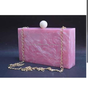 Boîte à bijoux en résine rose peinte à la main, écologique, forme personnalisée, pour femmes, décoration de mariage, cadeau artisanal unique - Product Image 5