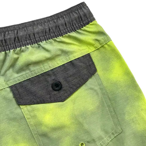 กางเกงขาสั้นผ้าฟลีซคอตตอน 100% สไตล์สตรีทแวร์ รับผลิตตามแบบ OEM พร้อมปักโลโก้ กางเกงขาสั้นย้อมสีแบบคลาสสิกสำหรับเด็กและวัยรุ่น สีพื้น - Product Image 4