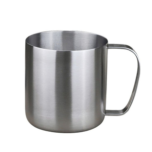Mug à bière en acier inoxydable en gros, avec logo personnalisé gravé au laser, double paroi, en métal poli miroir, pour usage en bar - Product Image 5