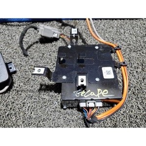 ECUs y Módulos de Computación Usados CV4T19G317AD - Product Image 4