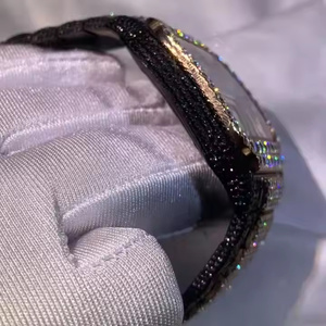 Reloj de Cuarzo de Precisión para Hombre con Detalle de Diamante Moissanite, Reloj Premium para Uso Diario Contemporáneo - Product Image 4