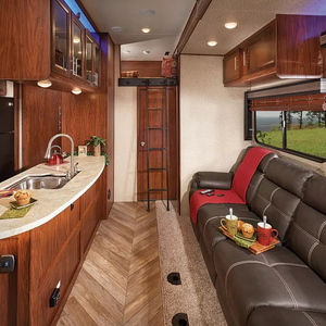 Remolque de Viaje 4x4 de Acero Inoxidable, RV Camper con Cocina, Baño y Espacio para Dormir, para Aventuras al Aire Libre - Product Image 4