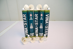 Tournament Grade <b>Badminton</b> Shuttlecock with Class a Goose Feather Graphite High Durability for Professional Training Practice - Product Image 6