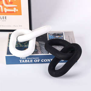 Collier long et épais en résine, maillons grands, style moderne, mélange de couleurs, punk, creux, décoration murale - Product Image 2