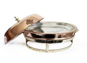 Plat de service ovale en cuivre martelé à la main de 21 pouces avec couvercle sphérique et bain-marie pour garder les boissons chaudes sur tous les types de cuisinières - Product Image 5