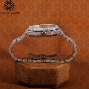 Reloj de Lujo para Hombre Charm Jewels, Caja Redonda de Acero Inoxidable, Esfera Analógica de 38 mm, Cierre Plegable, Movimiento de Cuarzo Luminoso - Product Image 5