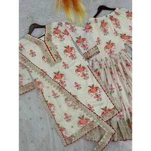 Ensemble de costume de fête élégant pour femmes, haut Sharara avec dupatta fantaisie - Product Image 6