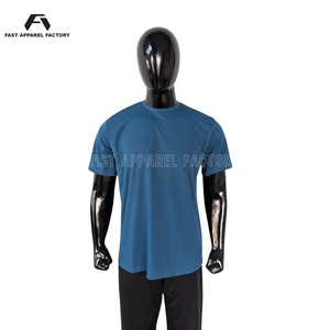 Camiseta Oversize Estampada con Diseño de Manga de Telaraña, Camiseta Premium para Hombre con Gráfico de Ghost Face, Ropa Urbana de Algodón Personalizada - Product Image 2