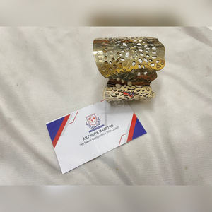 Bracelets manchette faits main en cuivre pur et laiton – Accessoires de mode tendance pour la santé de la peau, le yoga et le soulagement du stress - Product Image 3