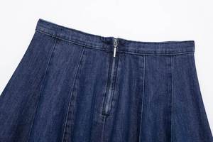 Mini-jupe en jean taille haute pour femme avec boutons, style OEM, haute qualité, vente en gros, personnalisable, 100 % cuir de vachette - Product Image 3