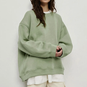 Sudaderas y sudaderas de algodón de talla grande para mujer con mangas largas Logotipo de gran tamaño Impreso Liso teñido para invierno y primavera - Product Image 3