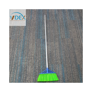 Style italien mexicain 120cm maison jardin produit de nettoyage manche de balai en bois vadrouille bâton vis avec tête de balai en PVC taille 2.2cm - Product Image 3