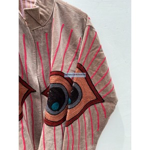 Veste en velours brodée Devil Eye, veste brodée Suzani, veste d'hiver pour femme faite à la main avec doublure en coton - Product Image 5