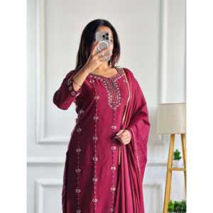 Hermosa ropa de fiesta para mujer Top Bottom Dupatta Set - Product Image 5