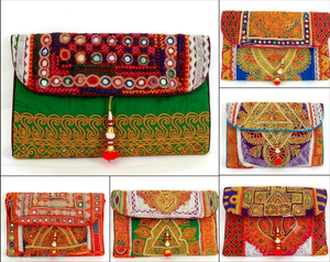 Bolso de Mano Estilo Banjara Afgano para Mujer, Bolso de Mano Tribal Indio Banjara, Bolso Estilo Gitano Boho con Monedas Tribales, Exportación a India - Product Image 3