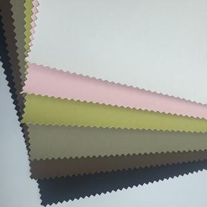 <span class=keywords><strong>Tissu</strong></span> polyester « Stormer » (180 GSM) en stock, un matériau composite structuré 3-en-1 adapté à l'utilisation dans les vêtements de montagne - Product Image 3