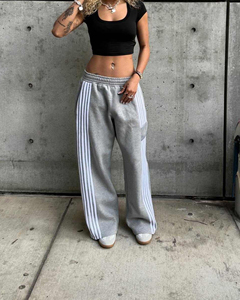 Pantalon de jogging décontracté Y2K personnalisé Yingling 100 % coton, coupe large évasée, style baggy, avec bande latérale rayée et broderie tricotée - Product Image 5