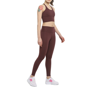 Conjunto de Yoga para Mujer Hecho a Medida, Diseño Sólido con Transpirabilidad Frontal, 2 Piezas, Ropa Deportiva de Alta Calidad al por Mayor - Product Image 3