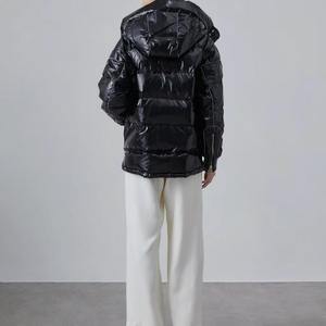 Veste matelassée pour femme, prix de gros, service OEM, qualité supérieure, confortable et élégante, vêtements d'hiver pour femme - Product Image 2