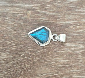 Labradorite Pendant 925 Sterling Silver <b>Solid</b> Gemstone Handmade Elegant Necklace Gift For Women Fashion Jewelry - Product Image 6