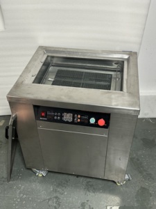 Olla de cocción lenta ultrasónica de 125L para producción en masa con calor uniforme en todo el tanque, incluye cesta de doble nivel, comercial, para cocción sous vide. - Product Image 5