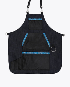 Cape de coiffure en tissu noir avec taille réglable et anneaux métalliques - Product Image 5