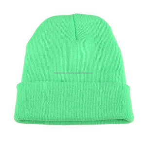 Bonnet d'hiver avec broderie personnalisée et texte personnalisé pour hommes et femmes Nouveau style Bonnet en tricot personnalisé en acrylique - Product Image 6