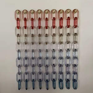 Cadenas de resina personalizables de gran tamaño y colores claros, cadenas de resina multicolor disponibles en AL MALIK CRAFT - Product Image 1