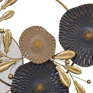 Escultura Metálica Artística Botánica para Pared, Discos Florales Oscuros con Detalles de Ramas Doradas para Decoración Contemporánea del Hogar - Product Image 5