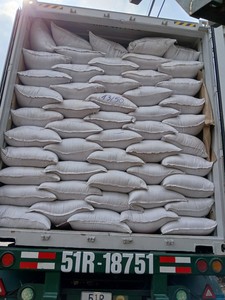 Poivre noir en grains de 2 mm, poivre séché de bonne qualité pour le marché du Moyen-Orient, poivre noir cru séché en vrac - M. JUSTIN - Product Image 5