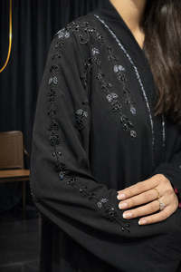 <b>Black</b> Beaded Abaya Floral Embroidered Traditional Muslim <b>Robe</b> Long Sleeve <b>Women</b> Outerwear - Product Image 2