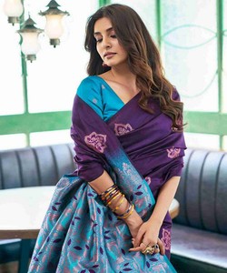<b>Purple</b> Silk <b>Saree</b> With Blue Border Traditional Indian Wedding Wear For Women Floor-Length Regular Fit Wrinkle Free - Product Image 3