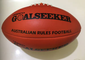 Reglas australianas de cuero Fútbol hecho de cuero natural de grano completo equipado con súper vejiga - Product Image 2