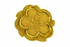 Insignias Florales Bordadas en Oro con Pin de Seguridad para Puños y Chaquetas - Ecológicas y Personalizadas - Product Image 3