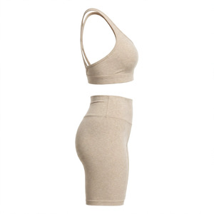 Conjunto de sujetador deportivo personalizado para mujer, sin aros, transpirable, sin costuras, de 2 piezas, deportivo, para todas las estaciones, lavable a máquina - Product Image 4