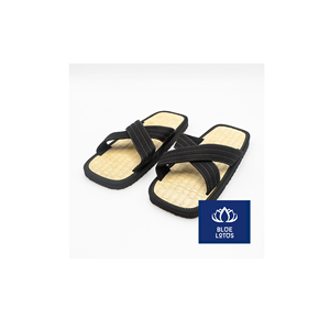 Qualité Fiable, Sûr et Écologique : Pantoufles Tissées pour la Maison – Idéales pour la Marche en Intérieur et la Détente à Domicile – Vente Directe - Product Image 1