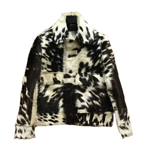 Chaqueta de Cuero Vacuno Elegante para Hombre con Pelo Natural, Piel de Vaca Única para Montar en Invierno, para Entusiastas del Aire Libre - Product Image 1