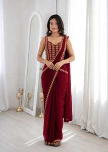Sari indien élégant en soie crêpe violette, longueur ras du sol, séchage rapide, prêt-à-porter, avec chemisier, broderie dorée et travail de sequins - Product Image 2