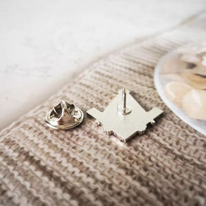 Exquisitos insignias masónicas personalizadas: nuevos pines de solapa con esqueleto masónico, técnica de esmalte duro para masón. - Product Image 4