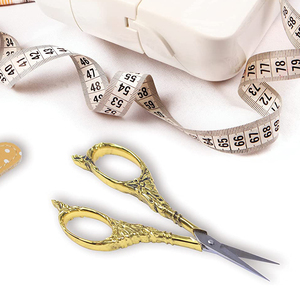 Surgical Grade Fancy Embroidery <b>Scissors</b> 3.5 Inch Gold Coated Handle Small <b>Sewing</b> <b>Scissors</b> With Pouch - Product Image 4