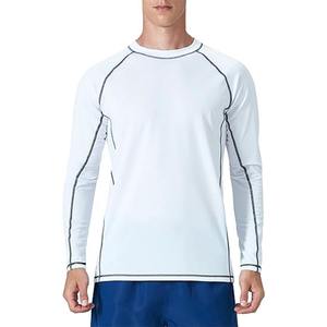 T-shirt de compression pour homme de haute qualité pour la gym et le fitness, coupe ajustée, col rond, par Maven Togs - Product Image 2