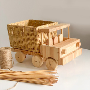 Camions jouets pour enfants en gros : véhicules roulants durables en rotin pour le jeu des enfants - Product Image 1