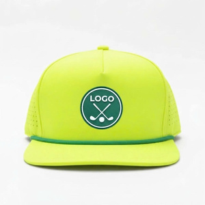 Gorra Snapback de 6 Paneles, Estilo Golf/Tenis, Logotipo Personalizado de PVC/Goma, con Cuerda, Orificios Cortados con Láser, Visera Plana, Ajustable, Impermeable, para Exteriores - Product Image 1