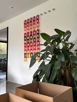 Sculpture murale en résine verte, décoration artistique suspendue, faite à la main avec couleur et taille personnalisables, design d'intérieur, Artizon Studio