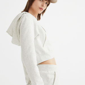Sweat-shirt à capuche court en molleton imprimé uni pour femme, anti-boulochage, hiver, poches brodées, manches longues - Product Image 3