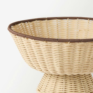 Corbeille à fruits sur piétement en rotin tressé fait main, bol de service sur pied en osier naturel pour la présentation des fruits, décoration de table à manger, cuisine - Product Image 2