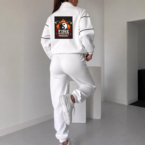 Conjunto Deportivo Unisex Blanco, Chaqueta con Cierre de Cremallera y Bolsillos Laterales, Pantalones con Cordón Ajustable, Diseño Deportivo Transpirable para Adultos - Product Image 3