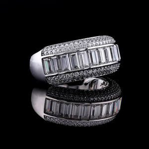 Anillo de Diamantes Baguette Icedout para Hombre, Plata 925, Estilo Hip Hop Bling, Anillo de Boda de Moissanita con Engaste de Canal, Anillo Ancho de Declaración - Product Image 6