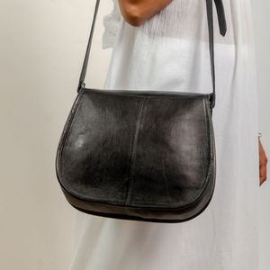 Wholesale Genuine Leather Women's Shoulder Bag High Quality Leather <b>Wristlet</b> Handbag Luxury Designer Crossbody Sling Bag - Product Image 2