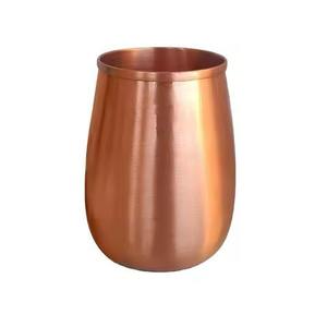 Coupe à vin en cuivre avec un profil élégant en forme de cloche, pied surélevé, lèvre large et surface réfléchissante propre pour les dîners traditionnels - Product Image 4